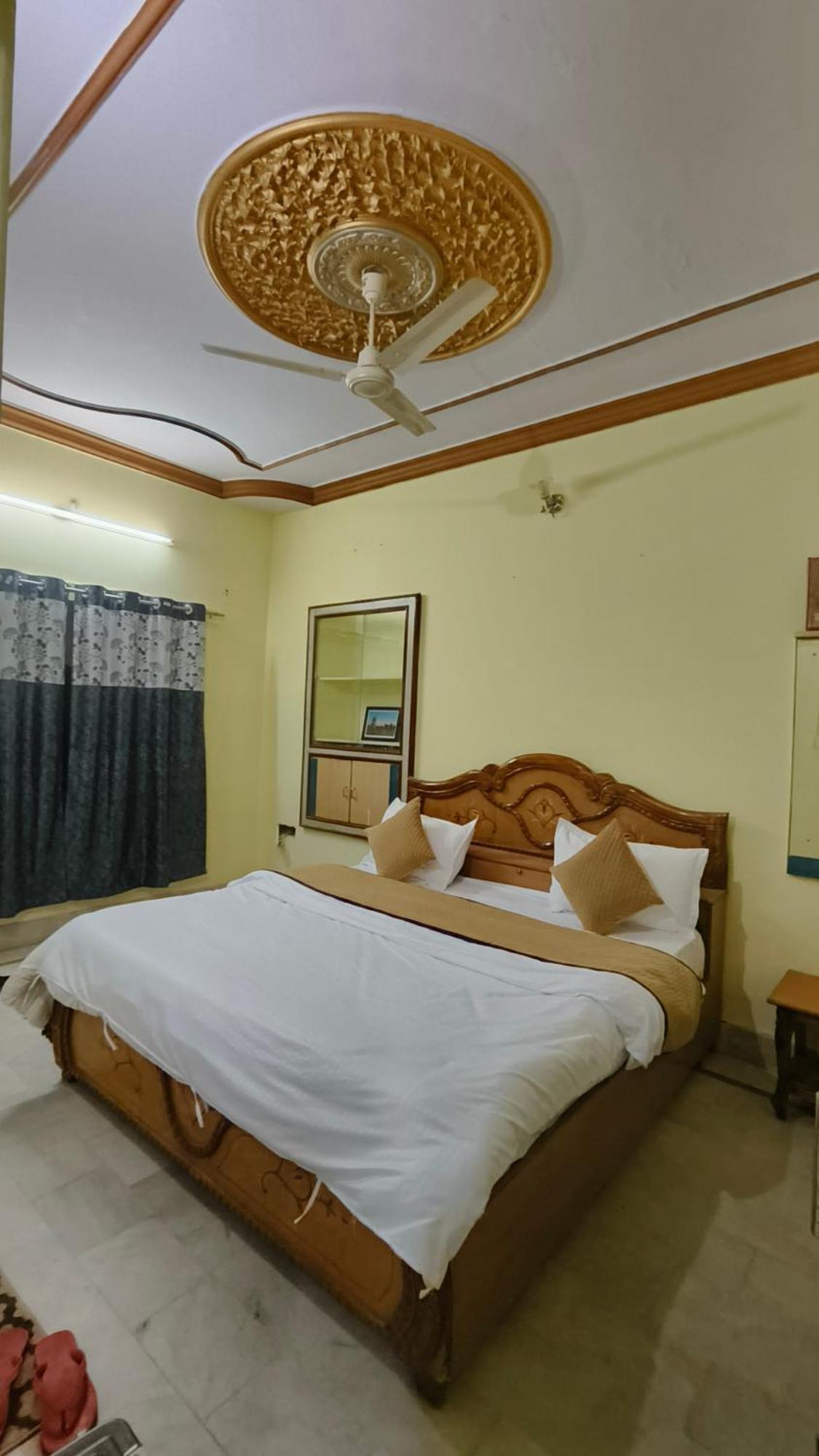 Hotel Navodaya Jaisalmer Εξωτερικό φωτογραφία