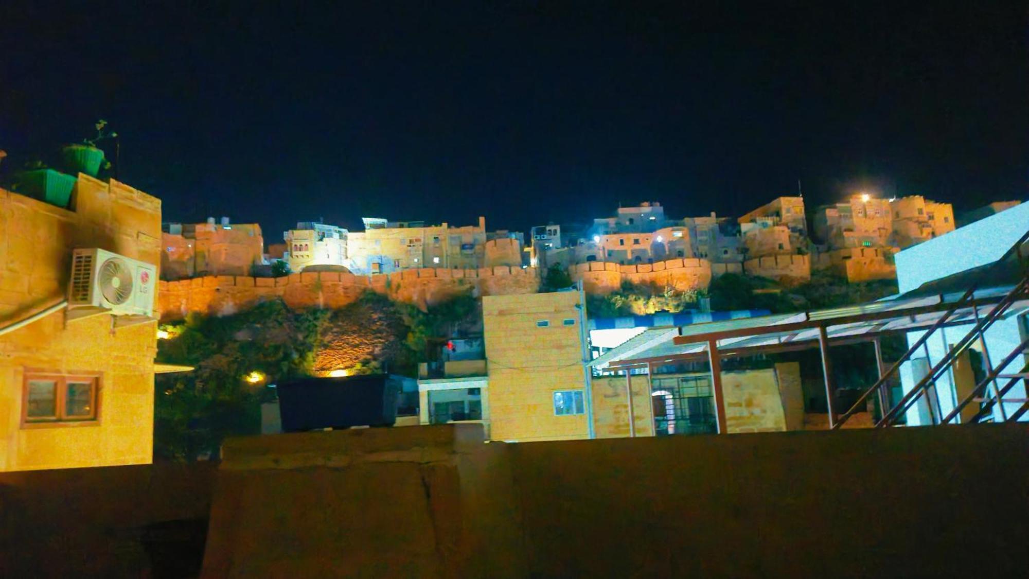 Hotel Navodaya Jaisalmer Εξωτερικό φωτογραφία