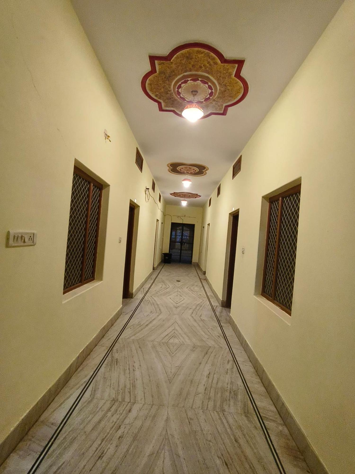 Hotel Navodaya Jaisalmer Εξωτερικό φωτογραφία